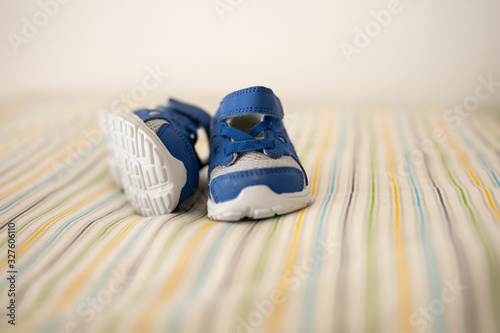 les baskets de mon fils  photo