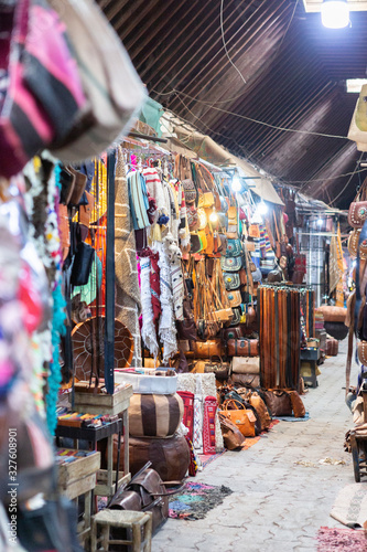 Souk in Marrakesch, Marokko © freedom_wanted