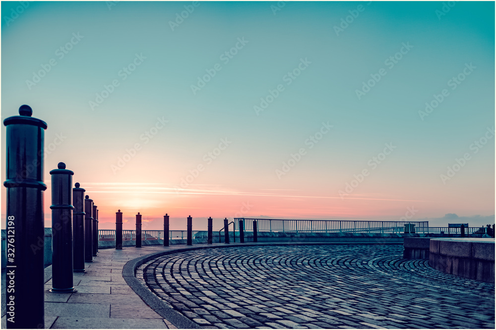 Fototapeta premium View from Dundee law in the sunset