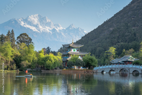 Black Dragon Pool, a famous pond in the scenic Jade Spring Park (Yu Quan Gong Yuan) located at the foot of Elephant Hill, a short walk north of the Old Town of Lijiang in Yunnan province, China. 