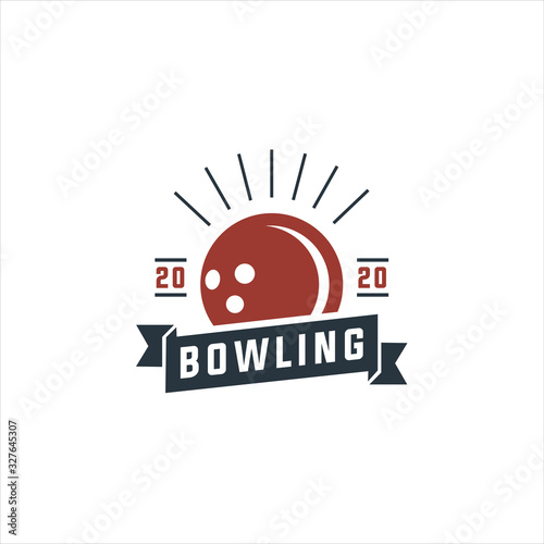 Bowling vector logotype, emblem and badge. Club gaming play, skittle and strike illustration. Template for bowling club, tournament, champion, challenge, Bowling vintage logo. 