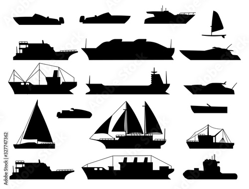 Valokuva Maritime vessel silhouette