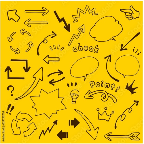 手書き風　矢印と吹き出しのイラストセット　ベクター