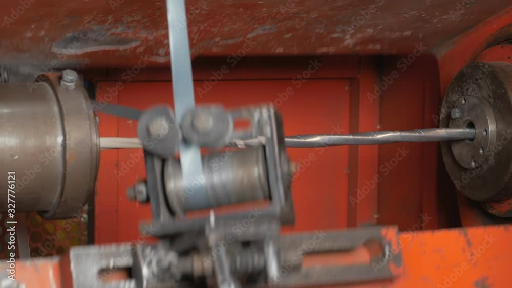 Cable production. Cable winding with metal braid. 