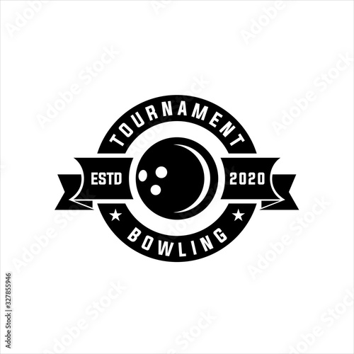 Bowling vector logotype, emblem and badge. Club gaming play, skittle and strike illustration. Template for bowling club, tournament, champion, challenge, Bowling vintage logo. 