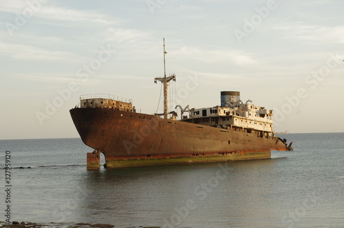 Lanzarote shipwreck © Dragoness