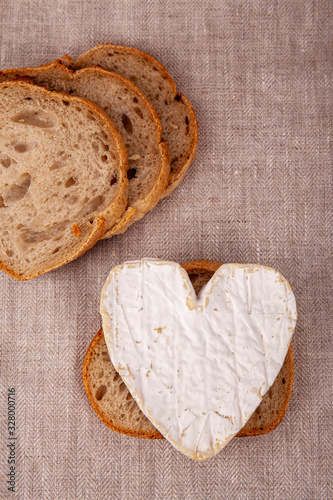 french cow's milk cheese called Neufchâtel