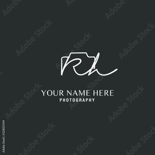 Rh Initial Signature Photography Logo