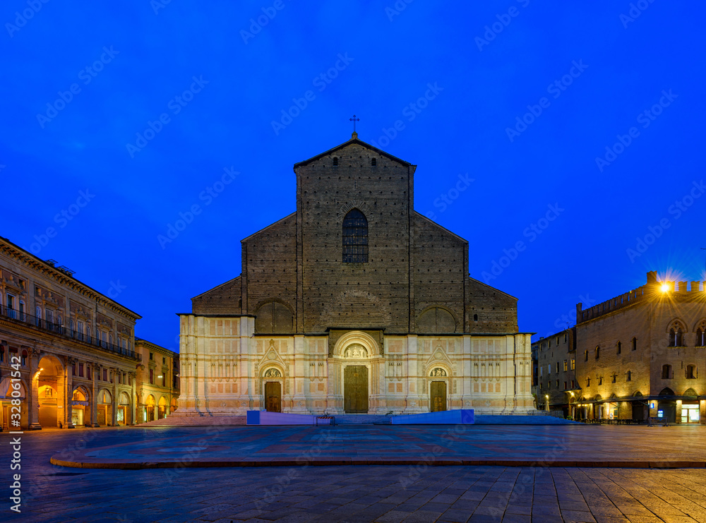 Basilica of San Petronio on Piazza Maggiore in Bologna, Emilia-Romagna, Italy. Architecture and landmark of Bologna. Night cityscape of Bologna.