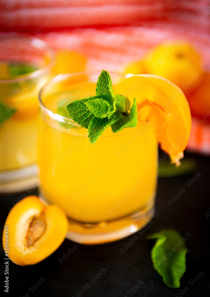 apricot lemonade with mint and fresh apricot apricot lemonade with mint and fresh apricot