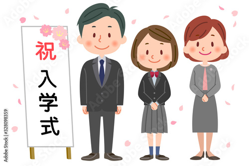 入学式　記念撮影する親子