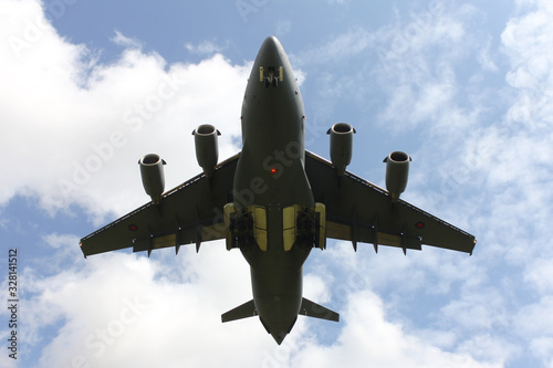 C17
