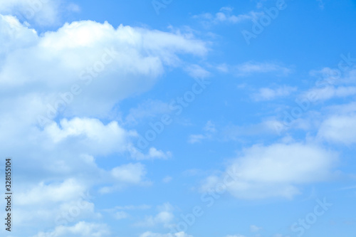 Fototapeta Naklejka Na Ścianę i Meble -  Picturesque view of beautiful blue sky with fluffy white clouds