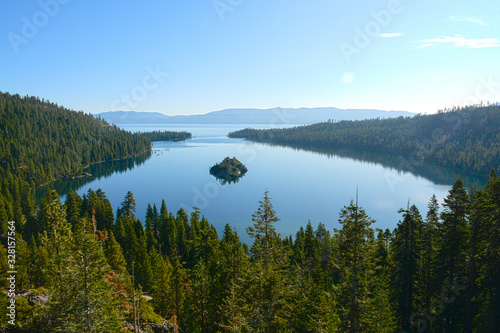 Fototapeta Naklejka Na Ścianę i Meble -  SOUTH LAKE TAHOE, CALIFORNIA, USA - AUGUST 21, 2019:  Emerald Bay on Tahoe Lake in the morning