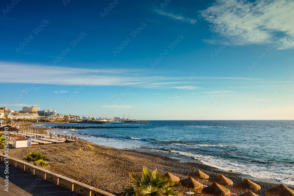 jolie paysage de la côte sur l'île de Tenerife