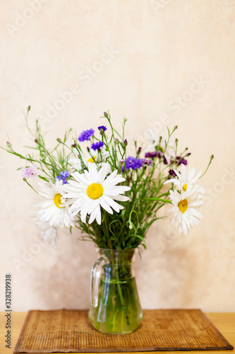 Fototapeta Naklejka Na Ścianę i Meble -   bouquet of wild flowers