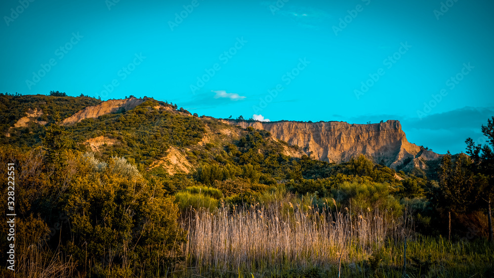 Obraz premium sunset in the mountains