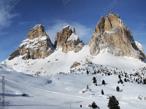 Winter view of Sassolung (Langkofel) Group mountains. Dolomite Alps (Sella Ronda). Italy. 