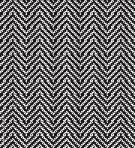 Knitted seamless wavy pattern.