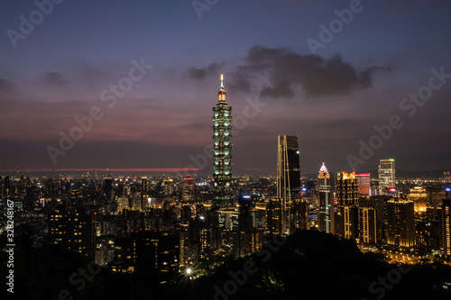 taipei skyline at night © Michael Chan