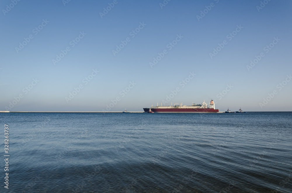 LNG TANKER - A giant ship with a natural gas load