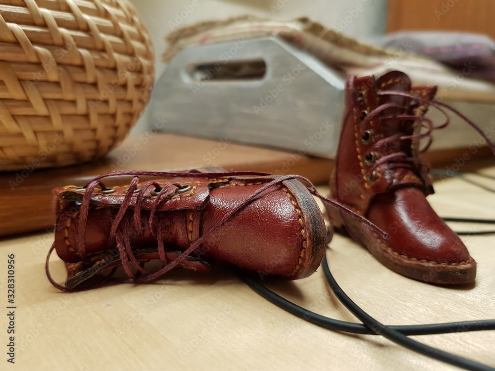 Leather brown shoes for dolls Leather brown shoes for dolls