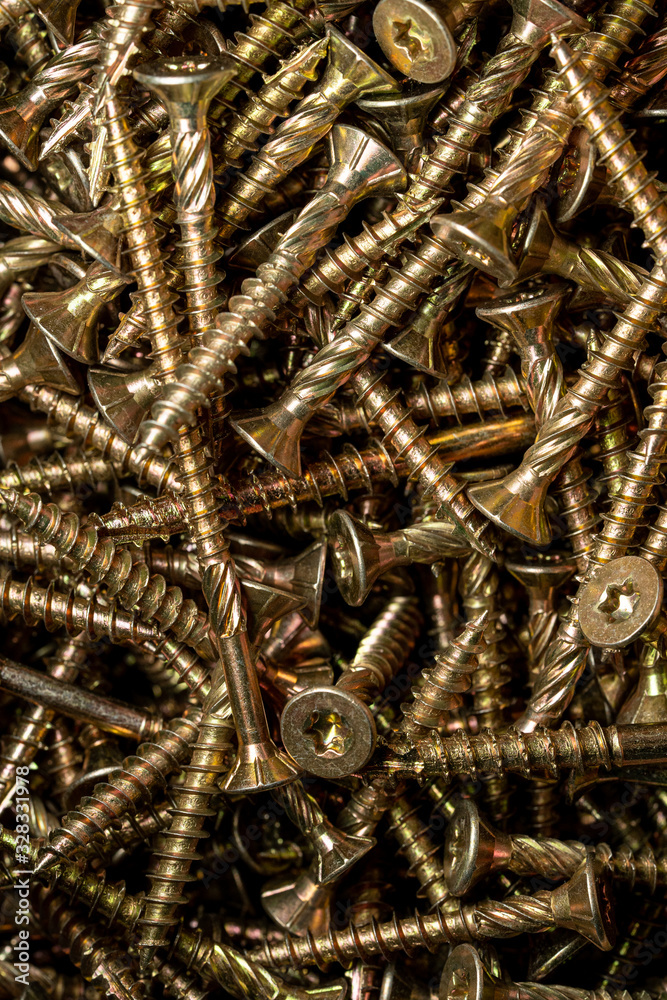 Hardened wood screws used in carpentry and handicrafts for industrial and household. Hardened wood screws used in carpentry and handicrafts for industrial and household.