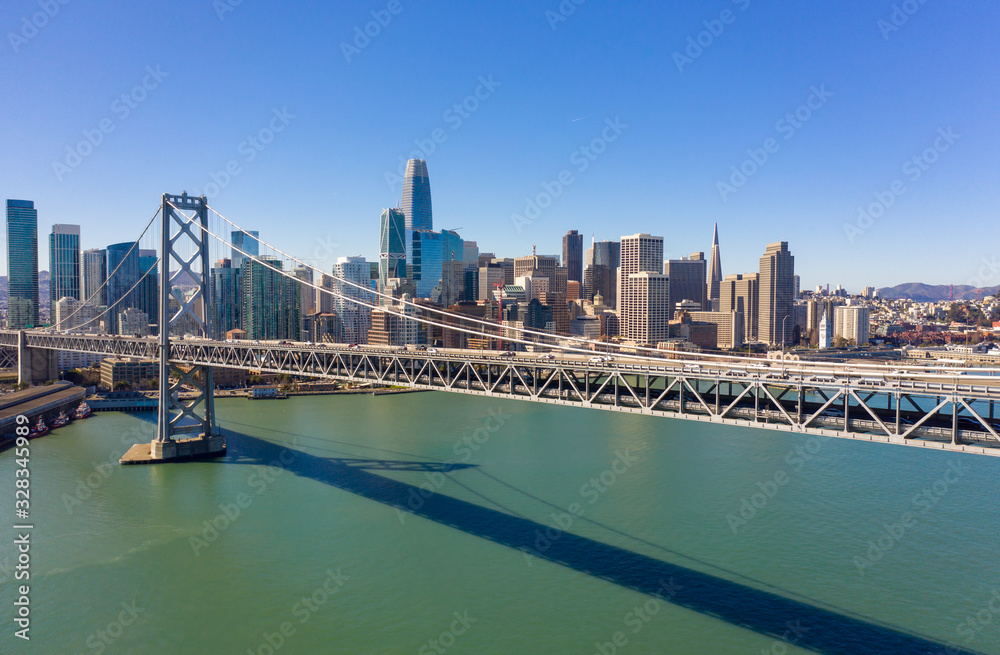 Naklejka premium San Francisco downtown buildings skyline