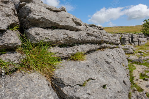 Εκτύπωση καμβά Dramatic view of a limestone outcrop seen within the North Yorkshire Dales