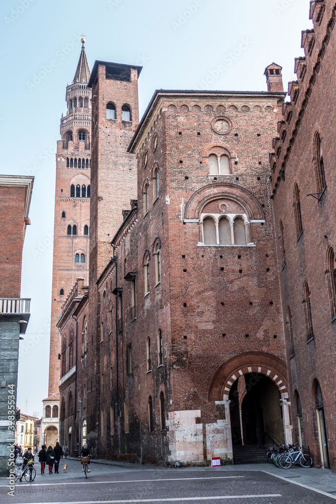 Fototapeta premium Historical center of Cremona