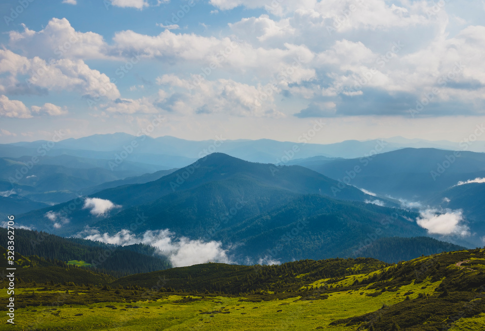 Obraz premium Carpathian mountains landscape