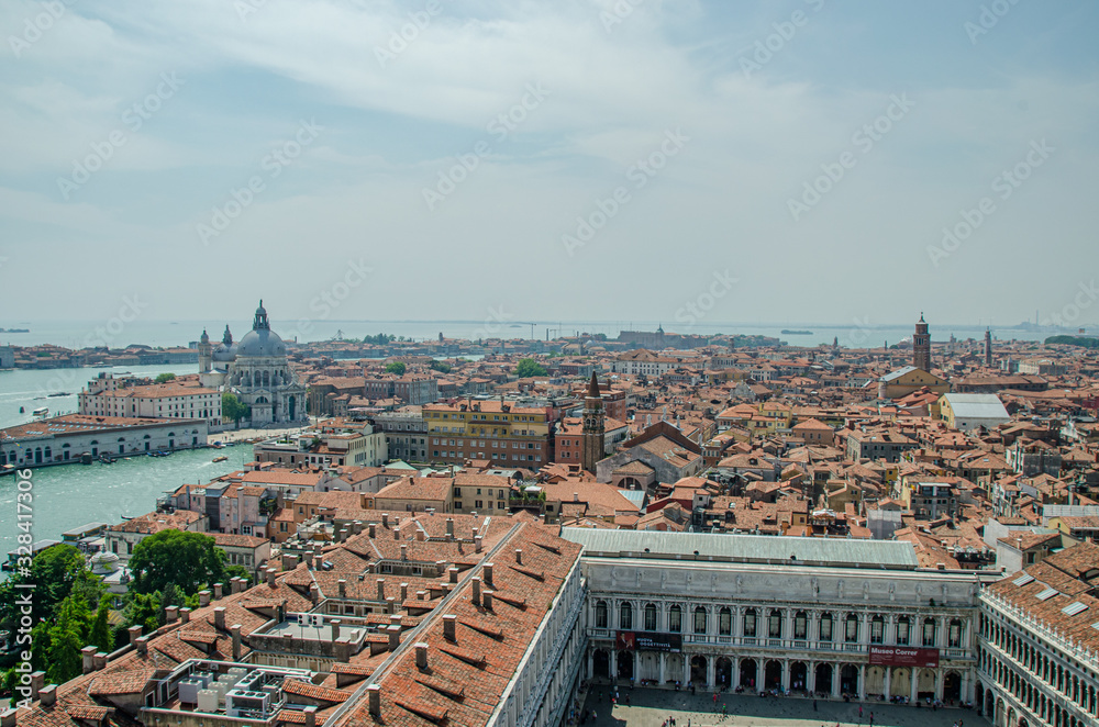 Obraz premium Beautiful view of Venice from San Marco Companile in Venice Italy
