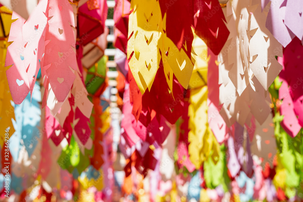 Naklejka premium Beautiful colorful hanging paper in Thailand