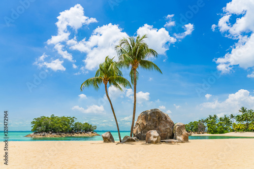 Fototapeta Naklejka Na Ścianę i Meble -  The Siloso beach in Santosa