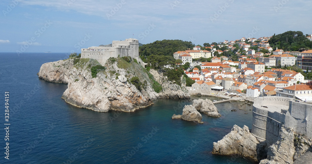 Blick auf die Festung von Dubrovnik