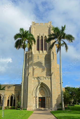 Foto Bethesda-by-the-Sea Church (Church of Bethesda by the Sea) is an Episcopal Church with gothic revival style in Palm Beach, Florida FL, USA