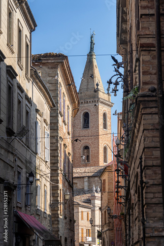 Ripatransone, medieval town in Marches, Italy © Claudio Colombo