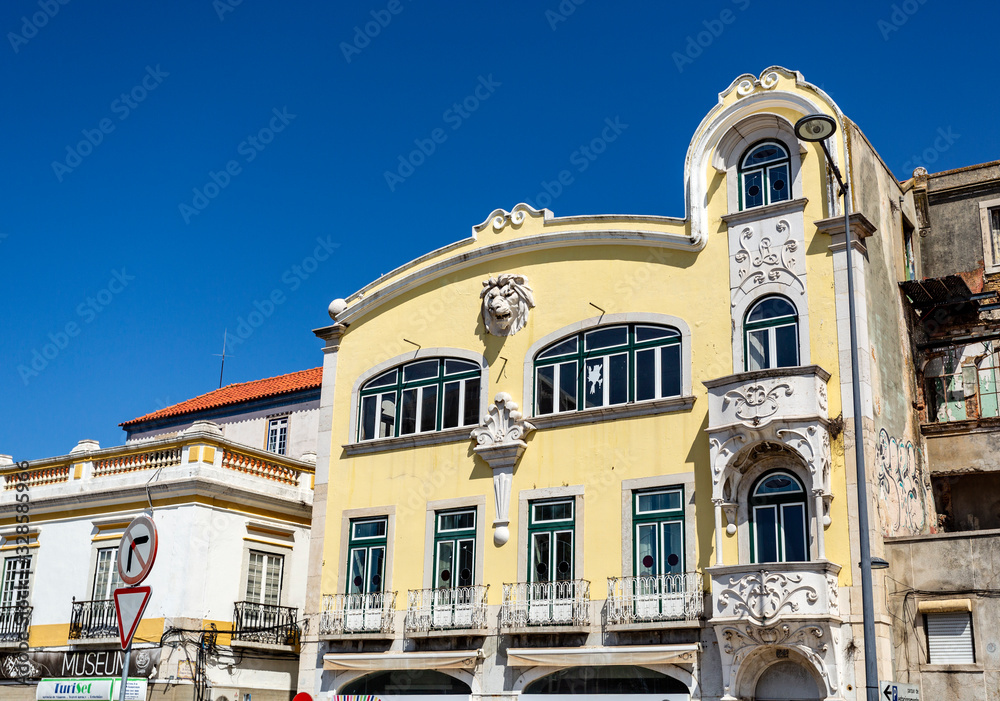 Obraz premium Setubal Classic Building