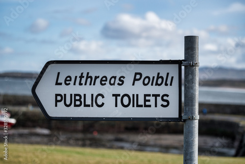 Gaelic Public Toilets Sign