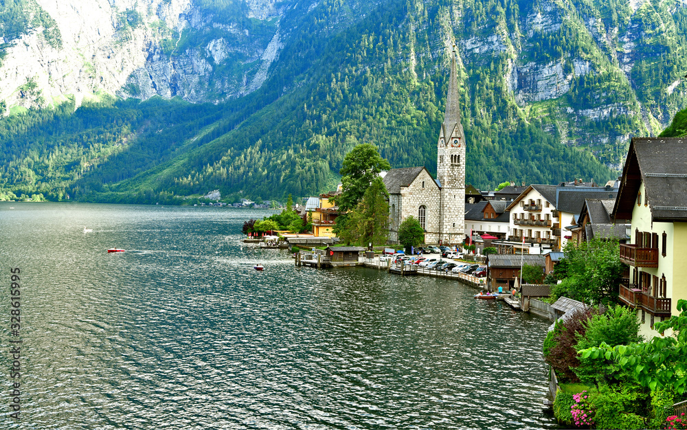 Fototapeta premium Hallstatt Austria for wallpaper