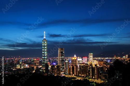 Wallpaper Mural Taipei 101 building landmark in Taiwan is light up with cityscape and evening sunset twilight sky background landscape Torontodigital.ca
