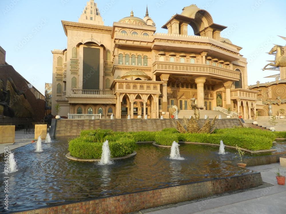 Swaminarayan Akshardham complex  a Hindu temple and a spiritual-cultural campus in Delhi, India