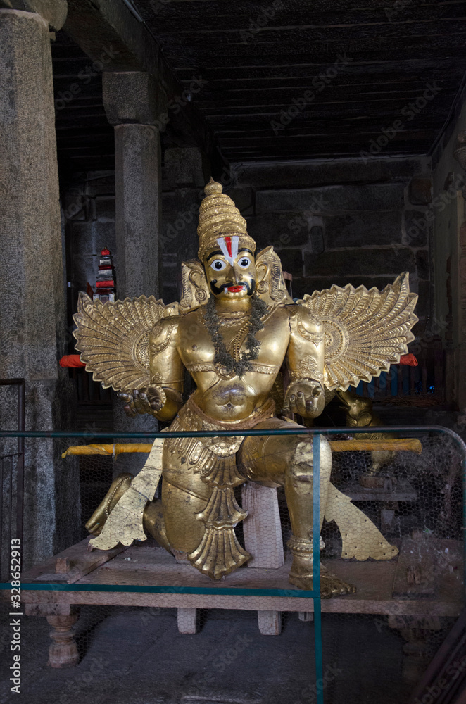 Idol of Garuda, Vishnu's man-bird vehicle, Ranganathaswamy Temple, Srirangapatna, Karnataka, India