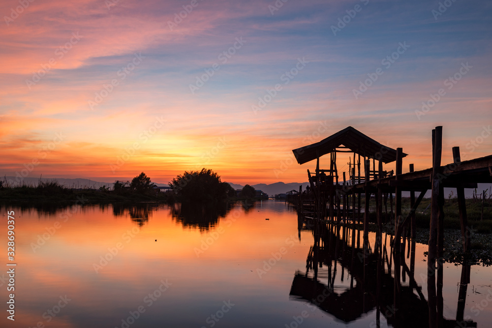 Sunset at the Maing Thouk Wooden Bridge