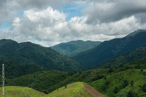 Fototapeta Naklejka Na Ścianę i Meble -  Beautiful mountain view at the north of thailand