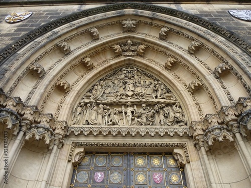 Eingangsp  ortal der Kathedrale von Wyschehrad  Prag