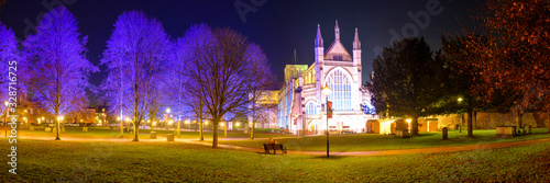 Fototapeta Winchester Cathedral by night