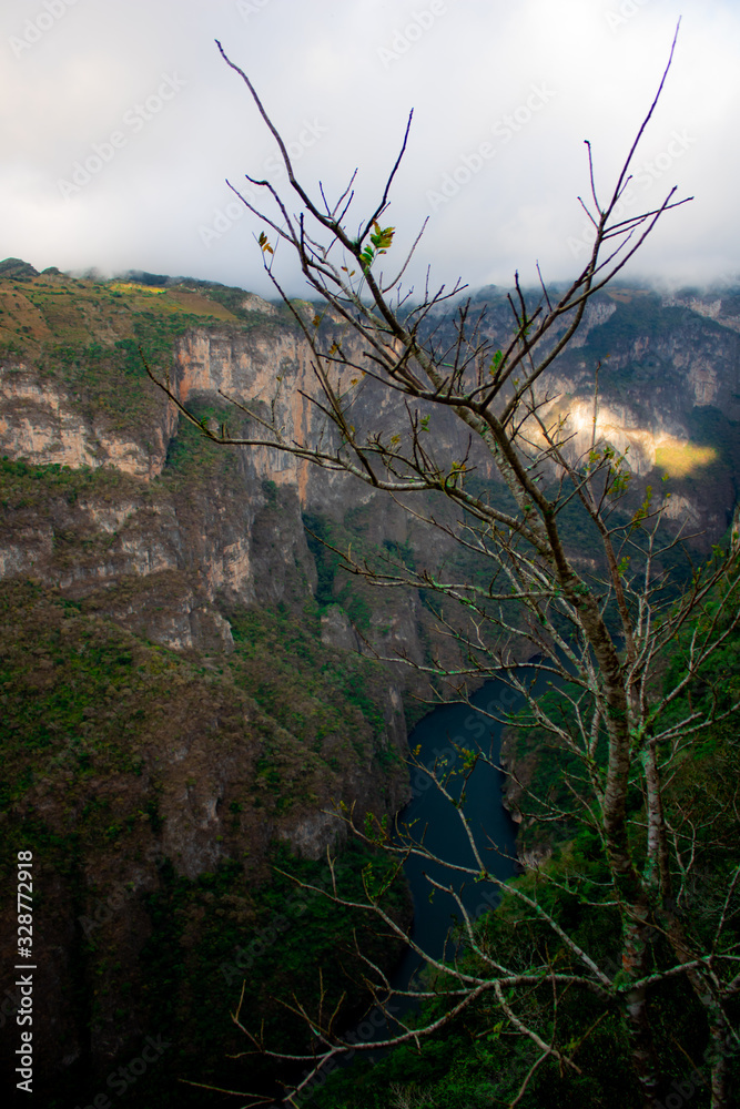 Beautiful landscape view of the Sumidero Canyon at Chiapas, Mexico Beautiful landscape view of the Sumidero Canyon at Chiapas, Mexico