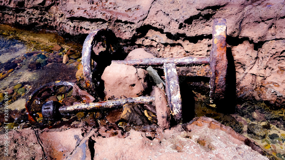 Fototapeta premium Rusted wheel