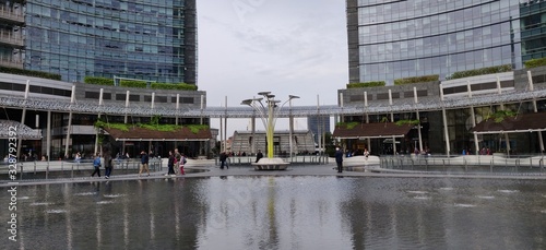 Piazza Gae Aulenti